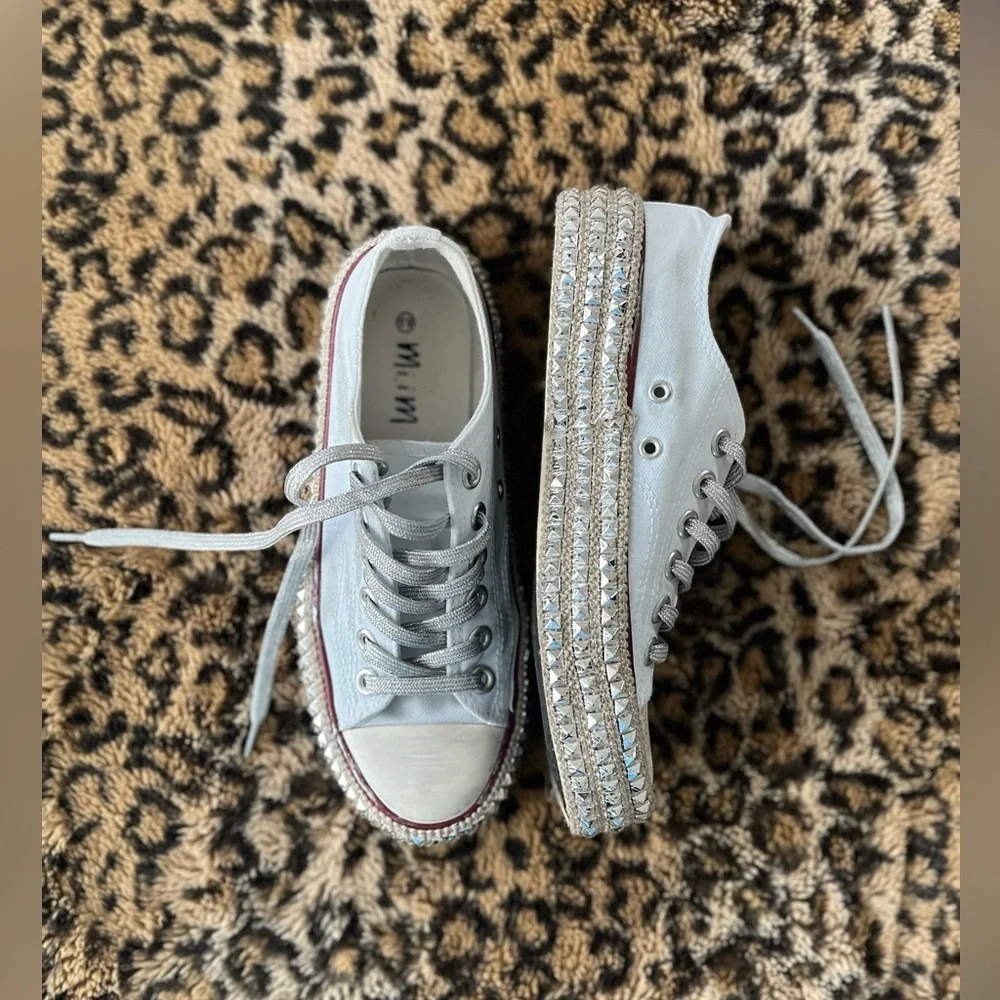 Mi.iiM Silver-Studded Women's Sneakers